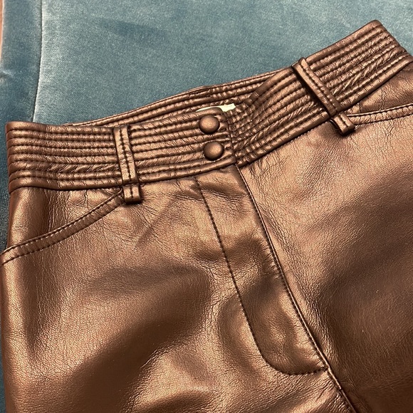 wilfred aritzia vegan pants - Picture 3 of 6